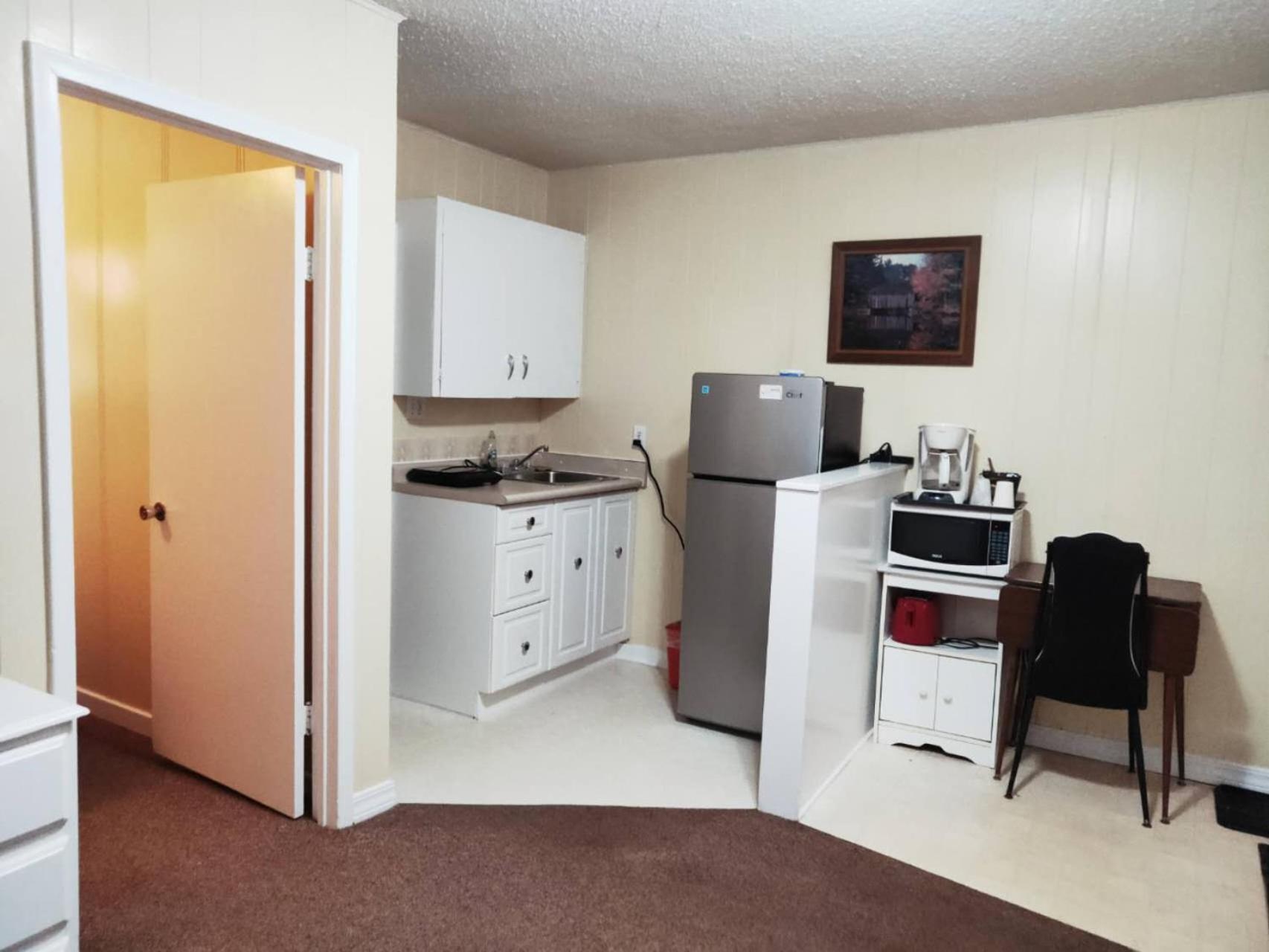 Melsask Motel Melville 外观 照片
