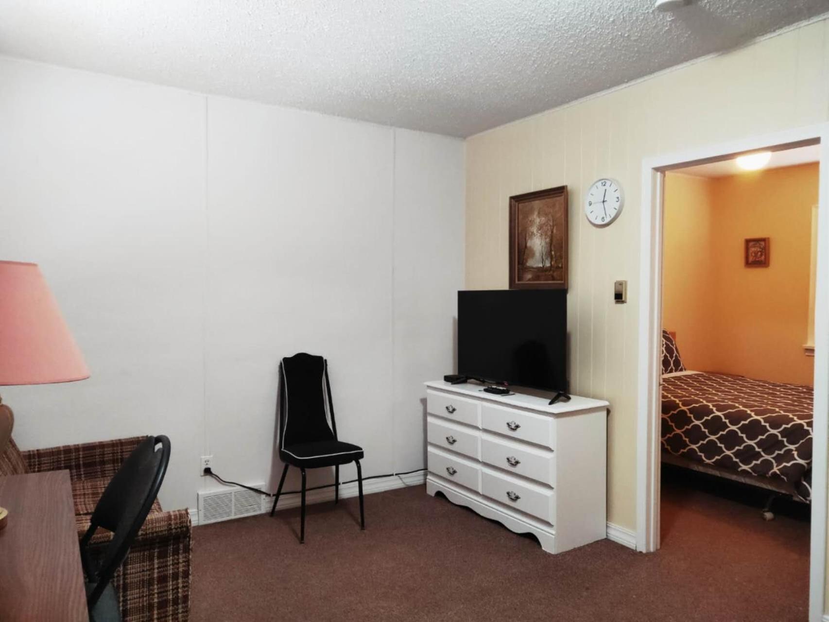 Melsask Motel Melville 外观 照片